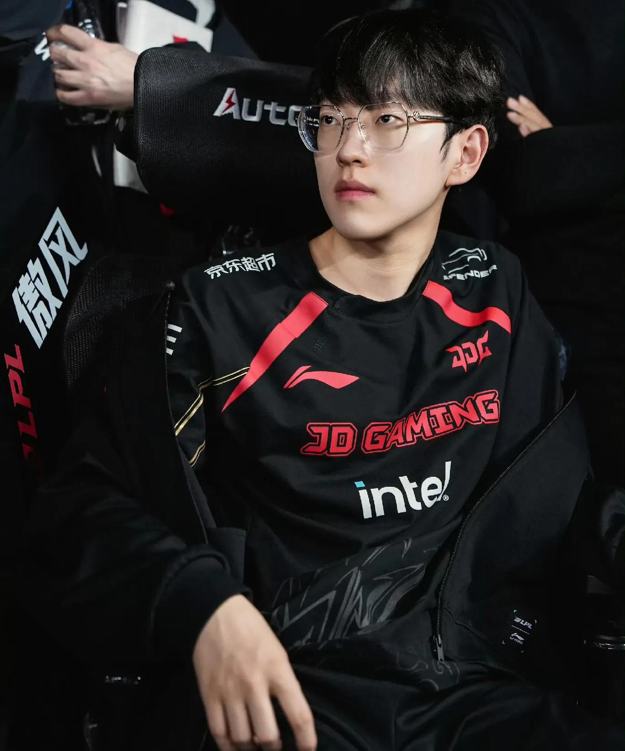 关于Scout连续三场比赛得分超过回归赛场，公牛挑战极限！的信息